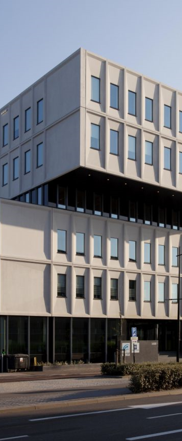 UWV-kantoor-Tilburg-02.png